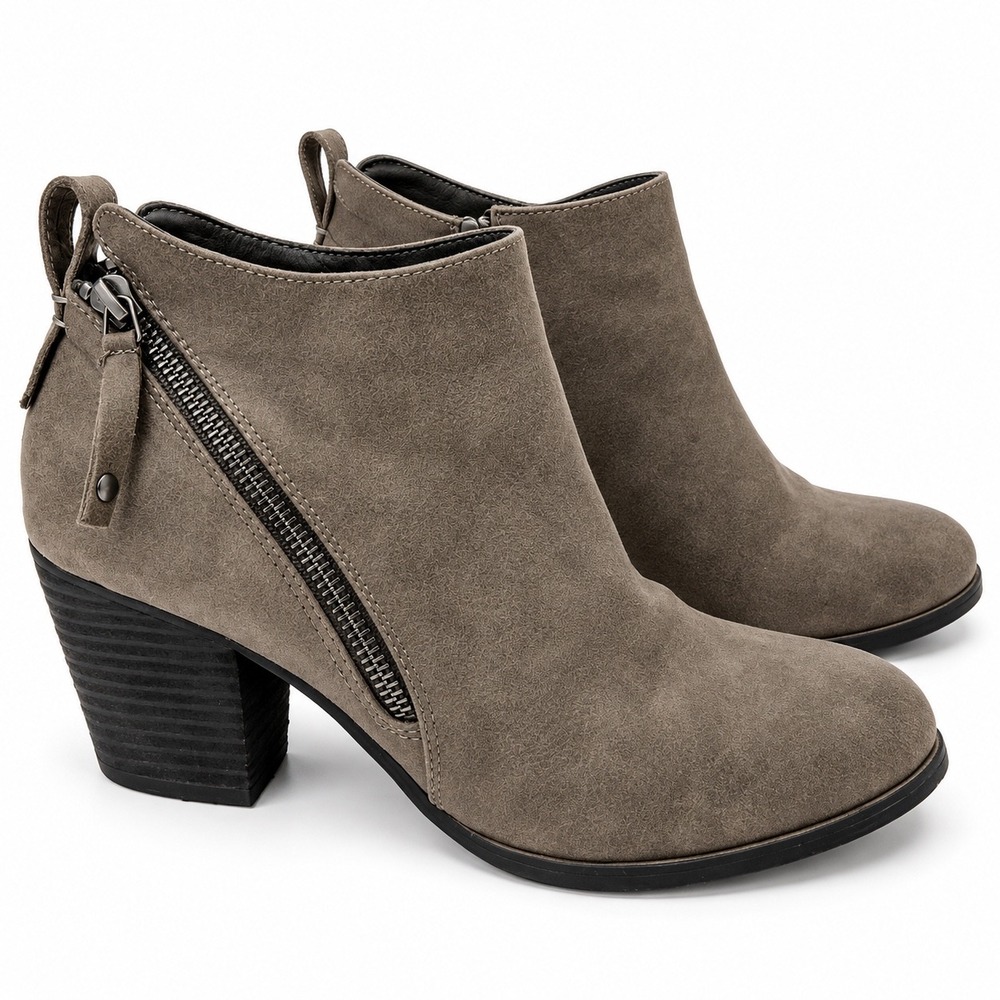 Torrid Ankle Booties Womens 8 Wide Grey Faux Suede Side Zip Block Heel Boots